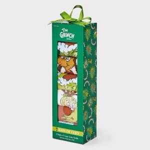 The Grinch 7 Days of Cozy Socks